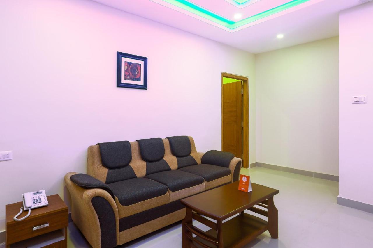 Hotel Oyo Ramis Residency à Kannur Extérieur photo