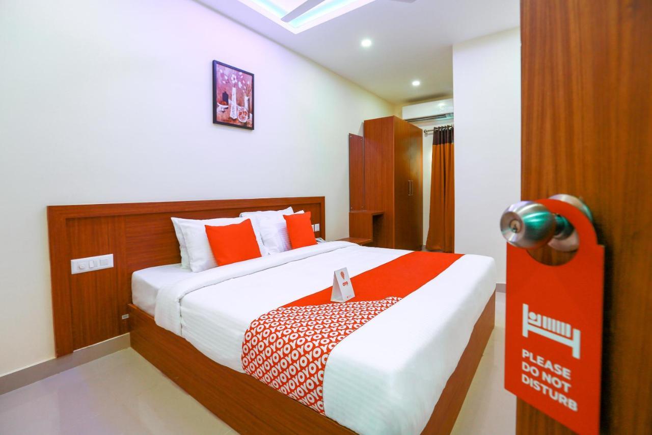 Hotel Oyo Ramis Residency à Kannur Extérieur photo